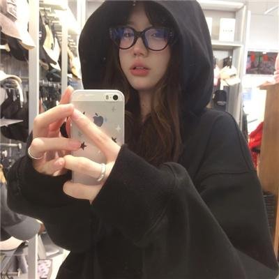 电影GIVEN去海边